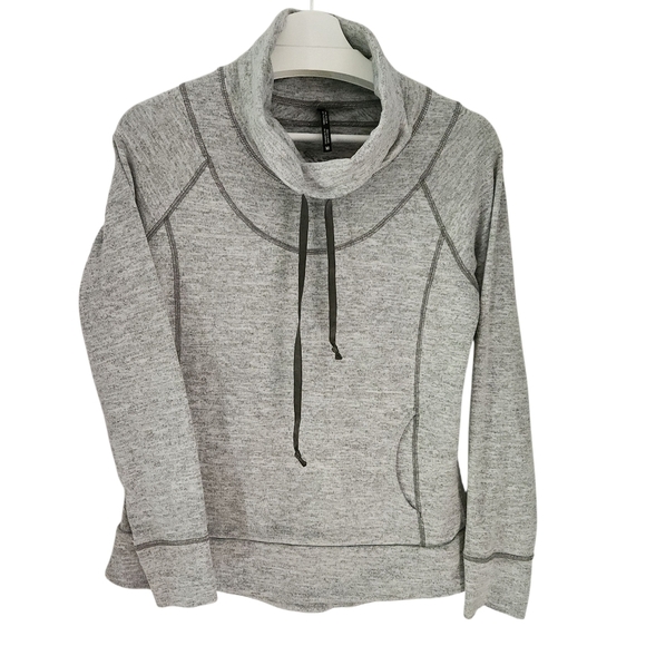 KUHL Lea grey Pullover Sweatshirt Cowl Neck - Women's medium - Picture 1 of 14